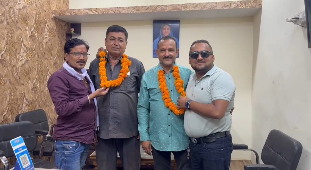 तिल्दा नेवरा प्रेस क्लब के अध्यक्ष बने मोती ज्ञानचंदानी, कार्यकारी अध्यक्ष बने दिलीप वर्मा