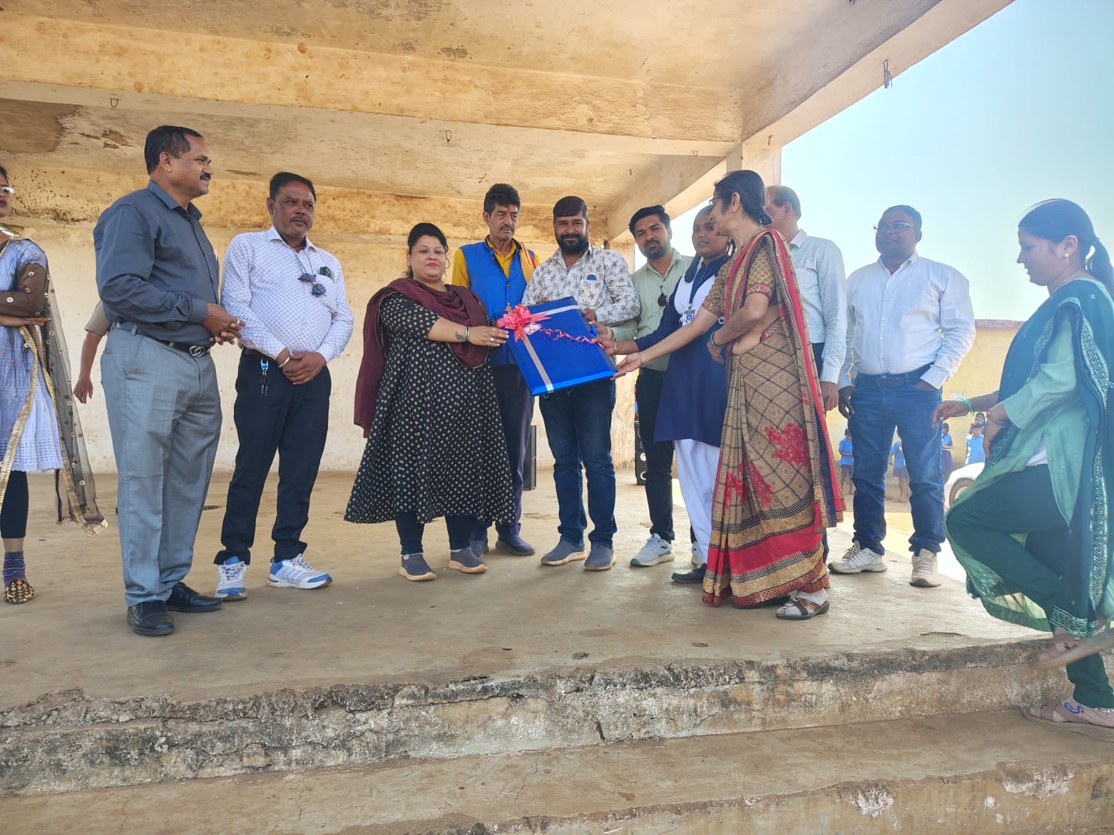 वंदे मातरम् के 150 वर्ष पर रानी सौरभ जैन का प्रेरक संदेश — 15,000 बच्चों से मिलने का लिया संकल्प