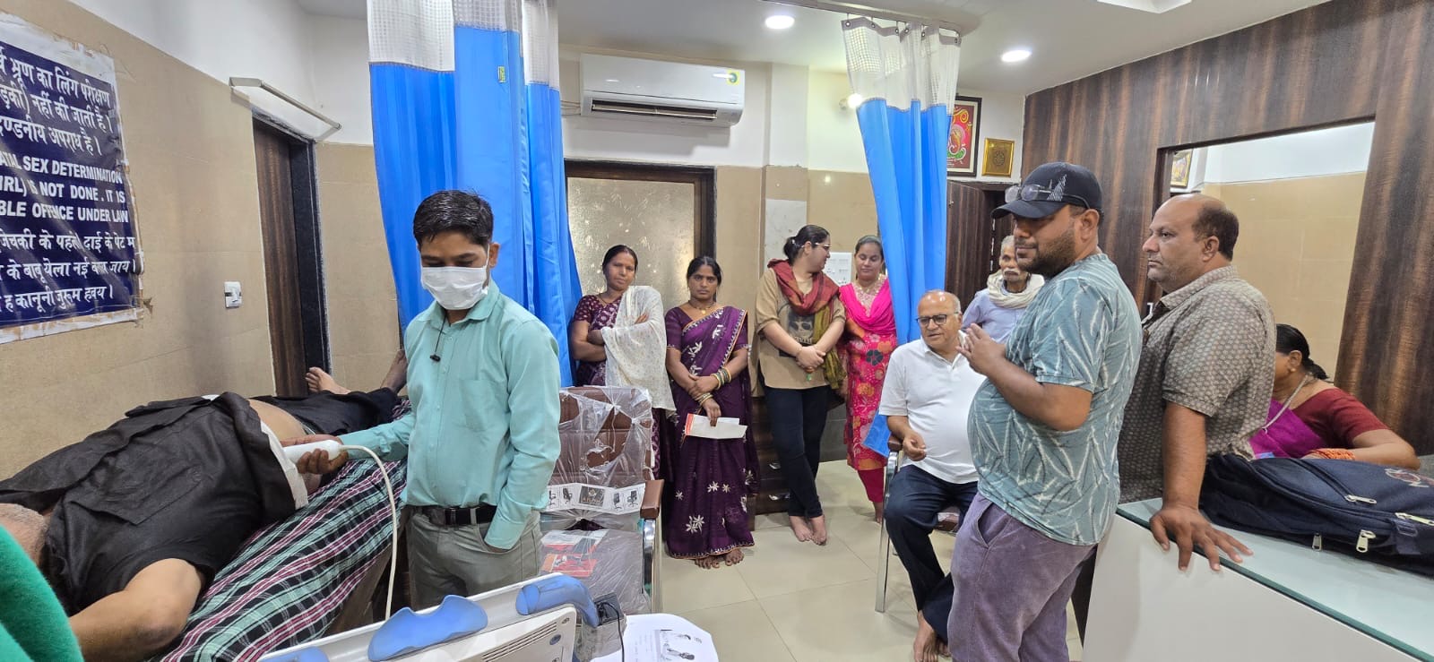 तिल्दा-नेवरा: खुशी हॉस्पिटल के नि:शुल्क जांच शिविर में उमड़ा जनसैलाब, 100 से अधिक मरीजों ने उठाया लाभ