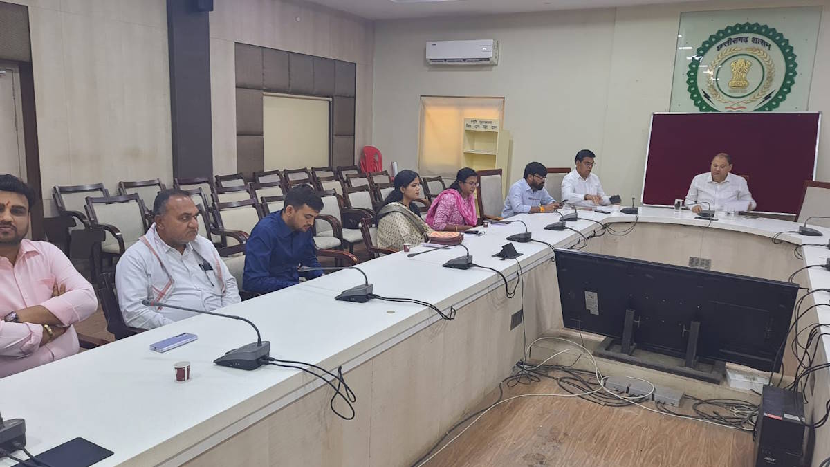 तिल्दा-नेवरा के राइस मिलर्स पर प्रशासन सख्त: कस्टम मिलिंग में लापरवाही, 74 मिलों को नोटिस