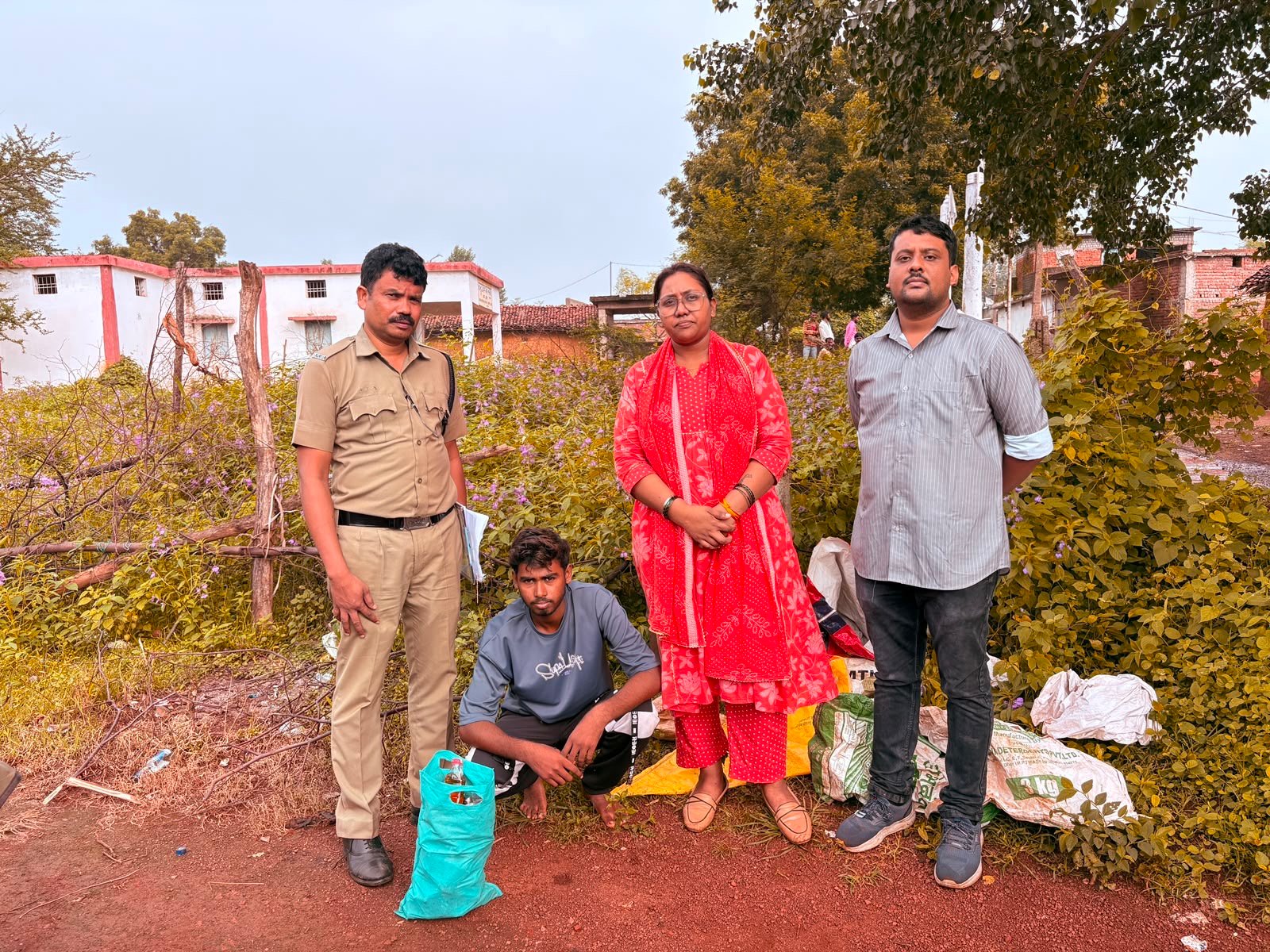 गुरुदेव न्यूज़ का असर: 24 घंटे में आबकारी विभाग की बड़ी कार्रवाई, नाबालिग से 6.84 बल्क लीटर देशी मसाला शराब जब्त