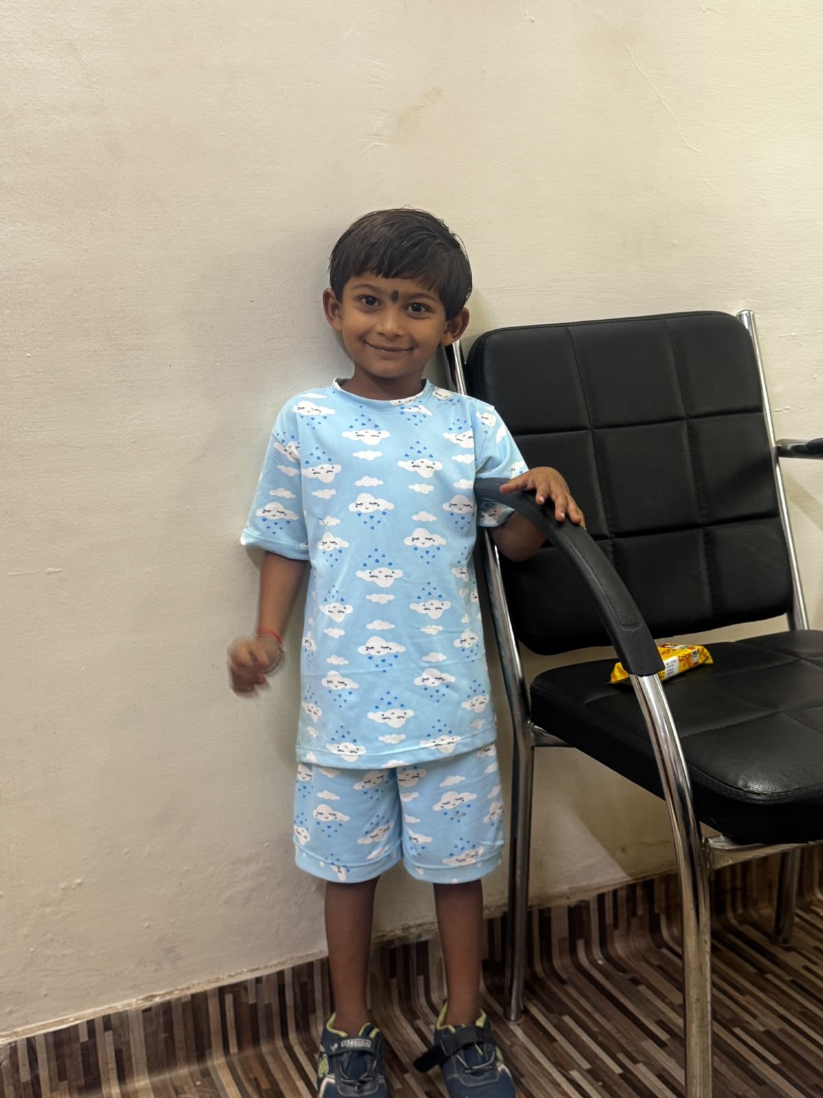 तिल्दा में मिला बालक, पुलिस ने पहचान के लिए आमजन से मांगी सहयोग की अपील