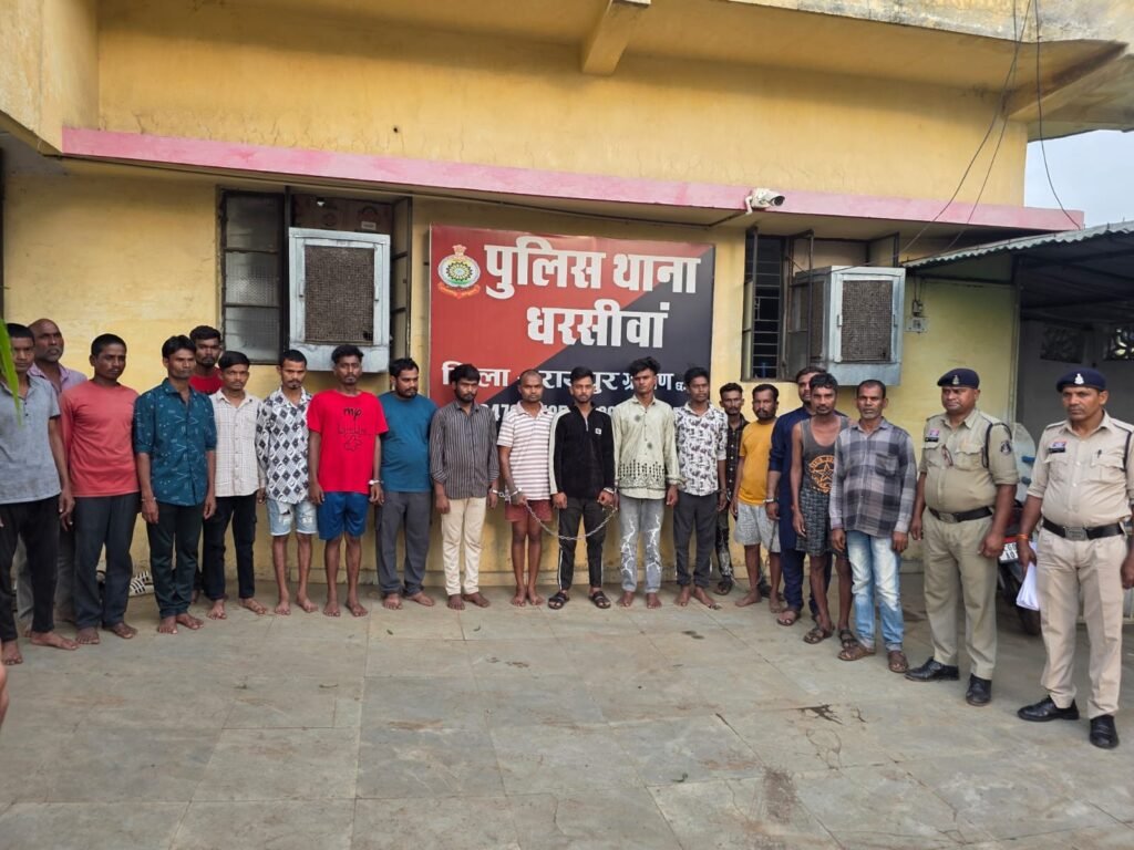 त्योहारों से पहले धरसींवा पुलिस का बड़ा एक्शन त्योहारों से पहले धरसींवा पुलिस का बड़ा एक्शन