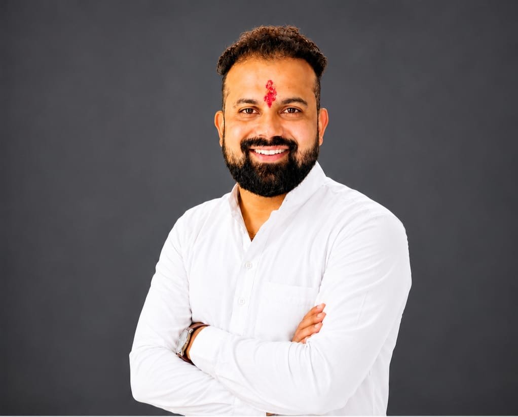 सागर पंजवानी की पहल पर मुख्यमंत्री ने लिया संज्ञान, वार्ड क्रमांक 5 में बिजली तारों की समस्या का हुआ समाधान